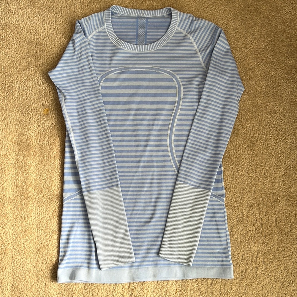 Lululemon Swiftly Tech long sleeve